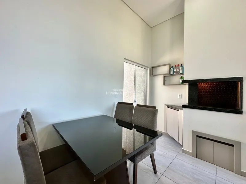 Casa Nova a duas quadras do Mar: 15ª foto da galeria de imagens do imóvel