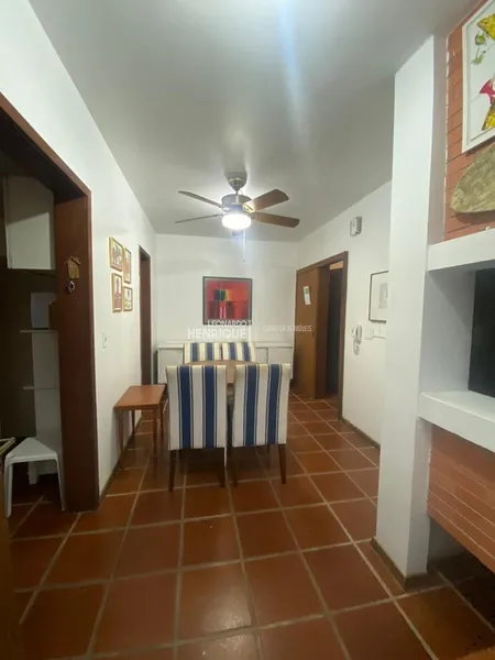 APARTAMENTO DE DOIS DORMITÓRIOS: 3ª foto da galeria de imagens do imóvel