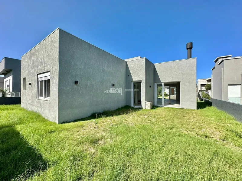 EXCELENTE CASA EM CONDOMÍNIO: 2ª foto da galeria de imagens do imóvel