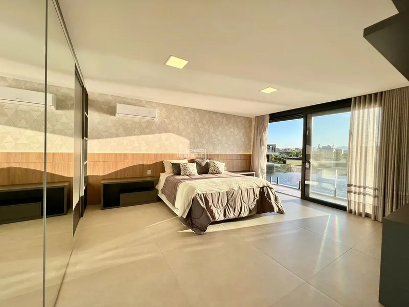 MARAVILHOSA MANSÃO A BEIRA LAGO !!!: 33ª foto da galeria de imagens do imóvel