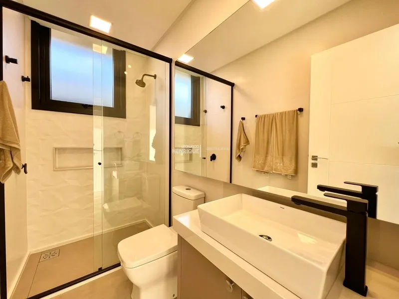 MARAVILHOSA MANSÃO A BEIRA LAGO !!!: 40ª foto da galeria de imagens do imóvel