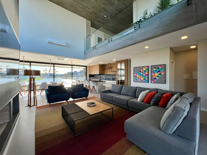 MARAVILHOSA MANSÃO A BEIRA LAGO !!!: 3ª foto da galeria de imagens do imóvel