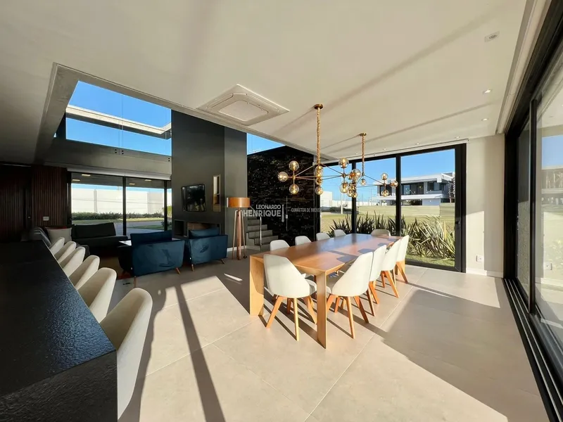 MARAVILHOSA MANSÃO A BEIRA LAGO !!!: 16ª foto da galeria de imagens do imóvel