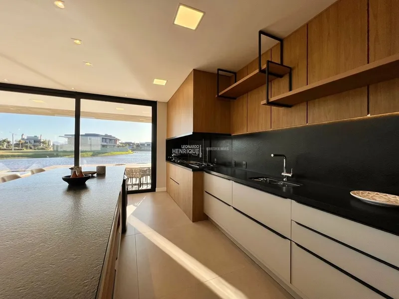 MARAVILHOSA MANSÃO A BEIRA LAGO !!!: 13ª foto da galeria de imagens do imóvel