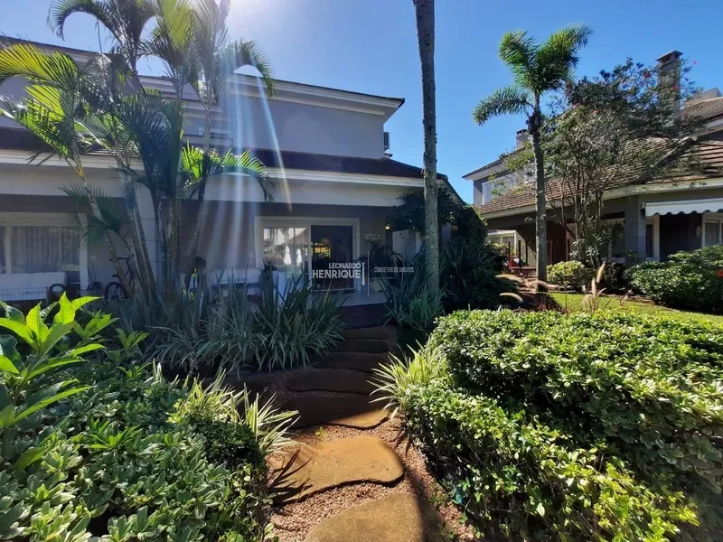 CASA EM CONDOMINIO: 10ª foto da galeria de imagens do imóvel