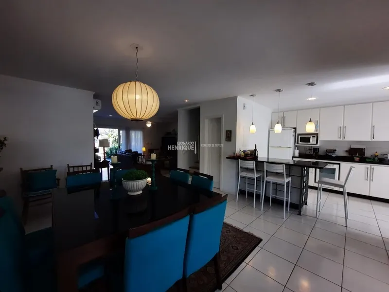 CASA EM CONDOMINIO: 15ª foto da galeria de imagens do imóvel