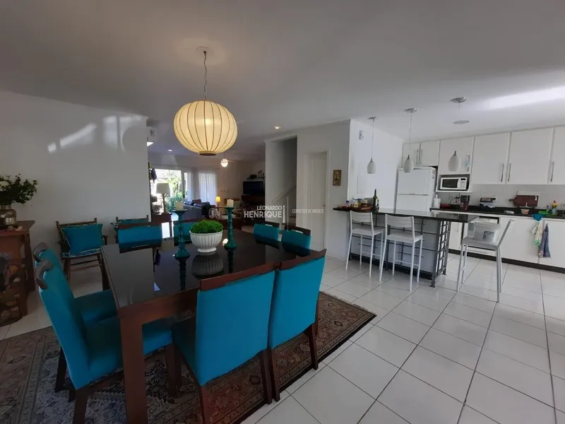 CASA EM CONDOMINIO: 2ª foto da galeria de imagens do imóvel