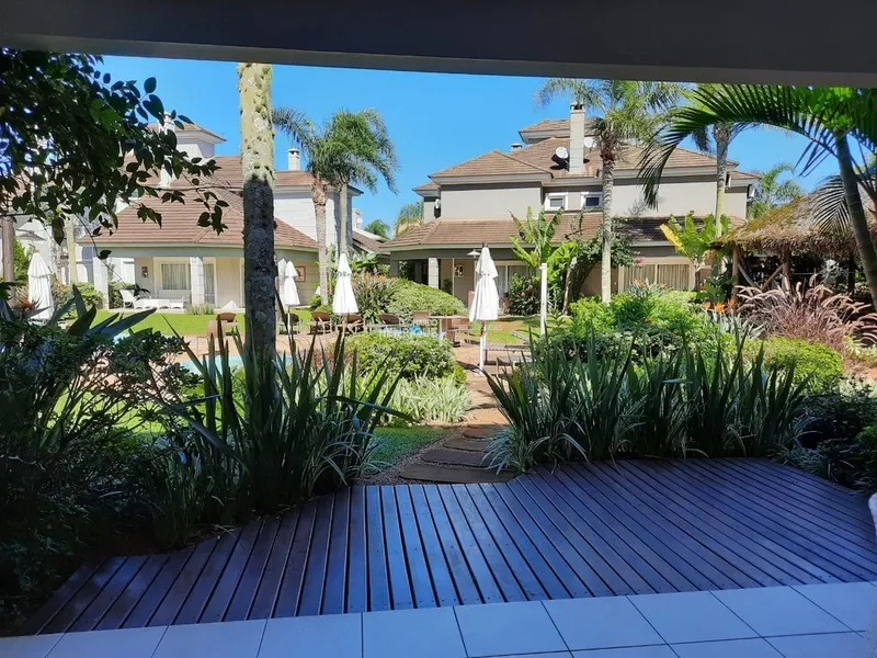 CASA EM CONDOMINIO: 1ª foto da galeria de imagens do imóvel