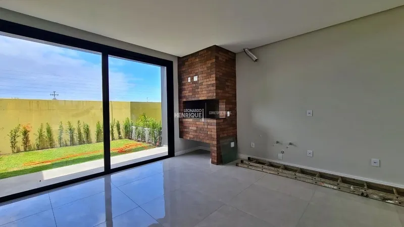 LINDA RESIDÊNCIA COM PROJETO INOVADOR: 22ª foto da galeria de imagens do imóvel