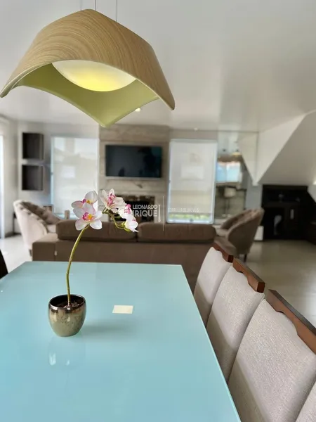 LINDA CASA COM 4 DORMITÓRIOS E INFRAESTRUTURA: 10ª foto da galeria de imagens do imóvel