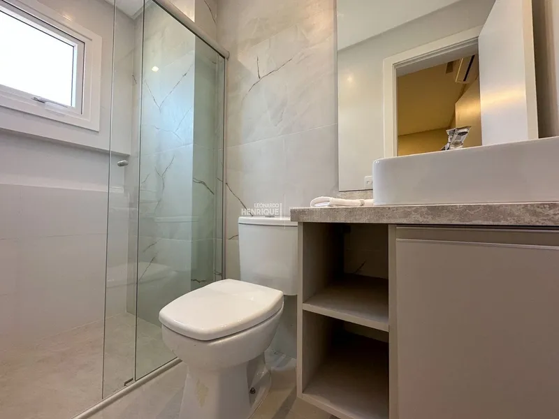 LINDO APARTAMENTO COM VISTA ETERNA PARA O MAR!: 15ª foto da galeria de imagens do imóvel