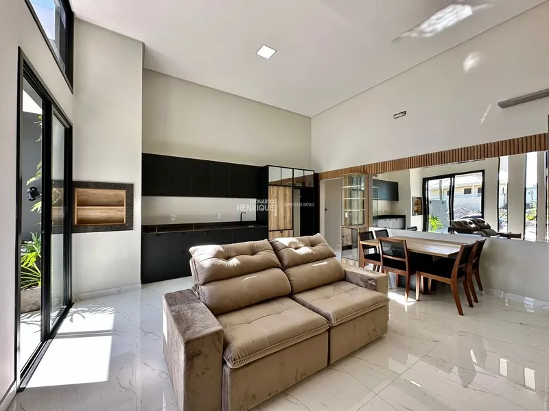 CASA À VENDA EM CAPÃO DA CANOA: 7ª foto da galeria de imagens do imóvel