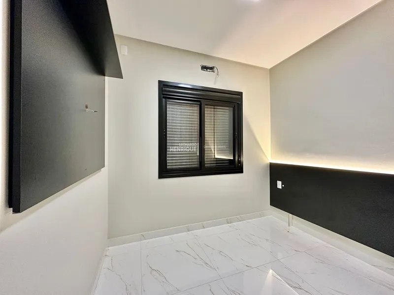 CASA À VENDA EM CAPÃO DA CANOA: 15ª foto da galeria de imagens do imóvel