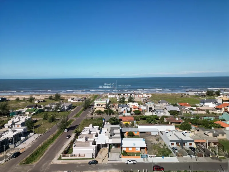 CASA À VENDA EM CAPÃO DA CANOA: 1ª foto da galeria de imagens do imóvel