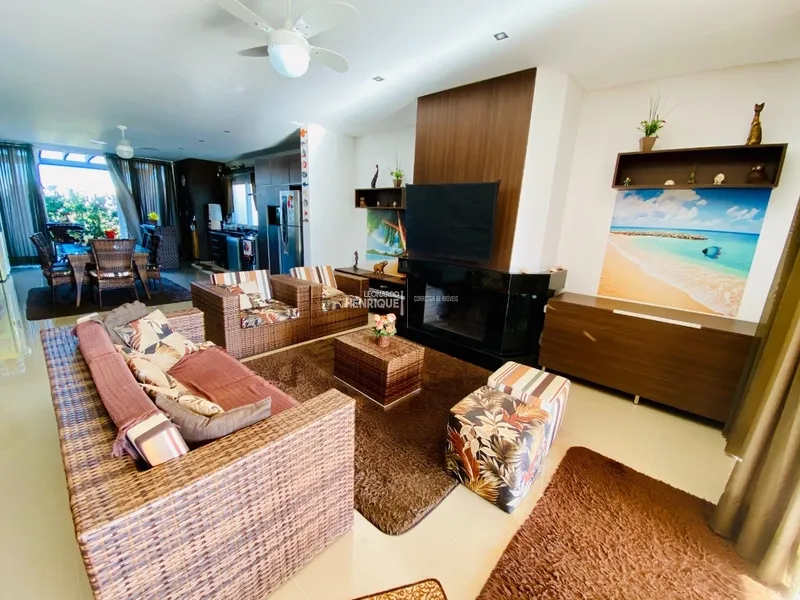 Casa no DUBAI RESORT: 2ª foto da galeria de imagens do imóvel