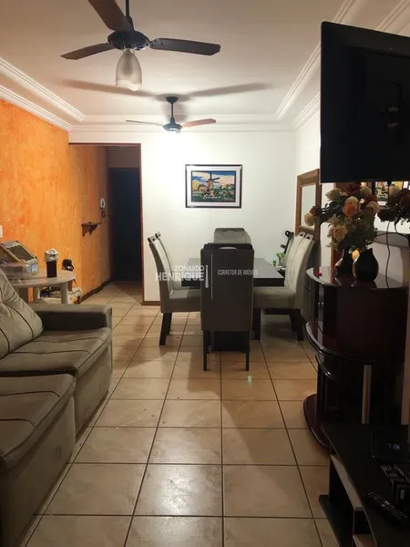 APARTAMENTO DE DOIS DORMITÓRIOS: 1ª foto da galeria de imagens do imóvel