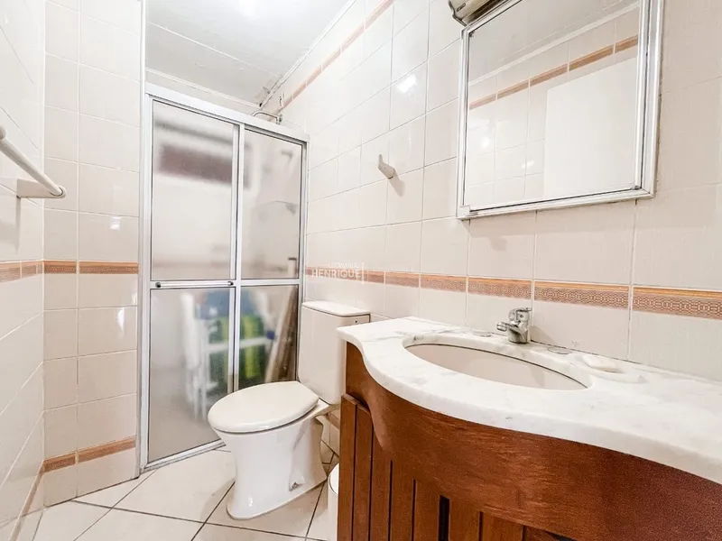 CASA DUPLEX DE FRENTE PARA O MAR COM DOIS DORMITÓRIOS: 8ª foto da galeria de imagens do imóvel