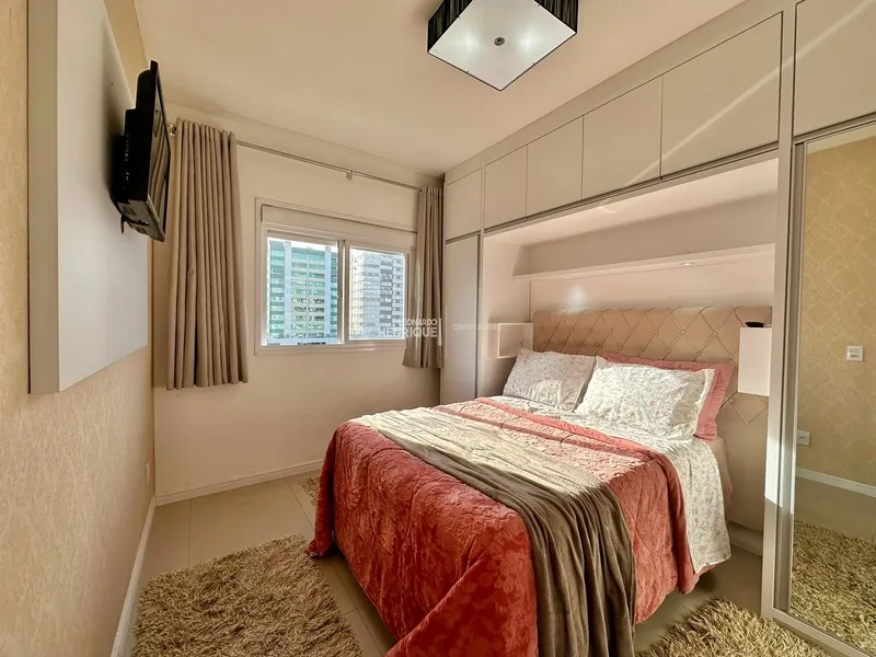 BELÍSSIMO APARTAMENTO COM DOIS DORMITÓRIOS DE FRENTE PARA O MAR: 19ª foto da galeria de imagens do imóvel