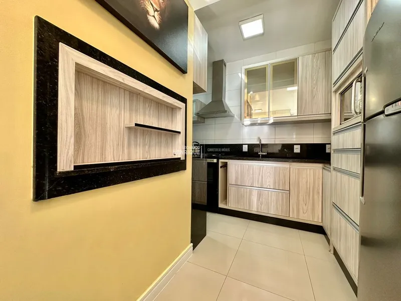 BELÍSSIMO APARTAMENTO COM DOIS DORMITÓRIOS DE FRENTE PARA O MAR: 10ª foto da galeria de imagens do imóvel