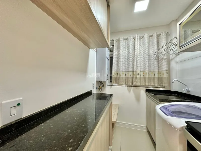 BELÍSSIMO APARTAMENTO COM DOIS DORMITÓRIOS DE FRENTE PARA O MAR: 15ª foto da galeria de imagens do imóvel