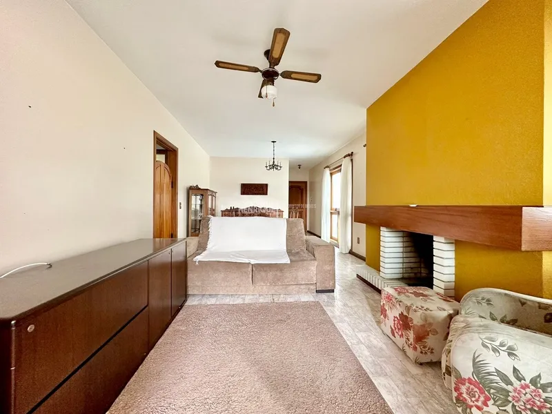 APARTAMENTO AMPLO À VENDA NO CENTRO DA CIDADE: 1ª foto da galeria de imagens do imóvel