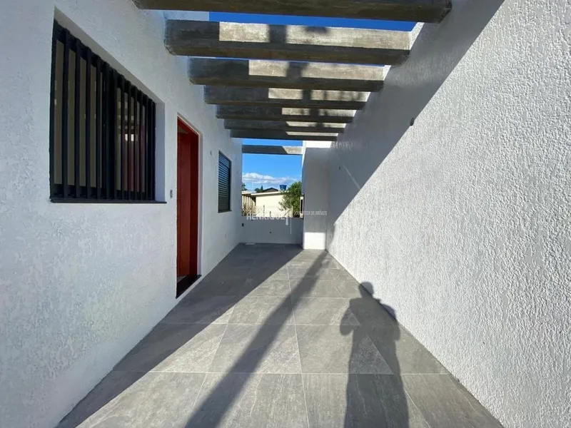 CASA DE ESQUINA COM 2 DORMITÓRIOS: 12ª foto da galeria de imagens do imóvel