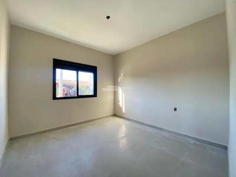 CASA DE ESQUINA COM 2 DORMITÓRIOS: 5ª foto da galeria de imagens do imóvel