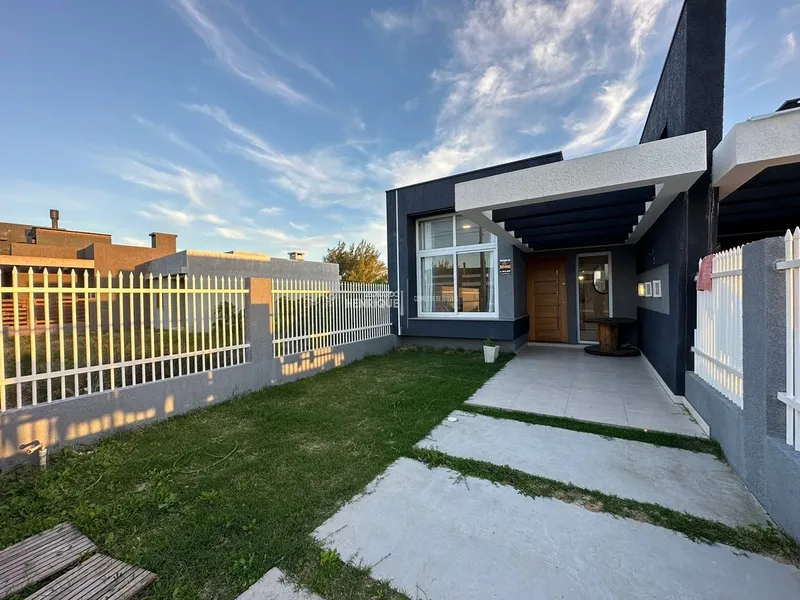 CASA À VENDA A 30 METROS DO MAR: 9ª foto da galeria de imagens do imóvel