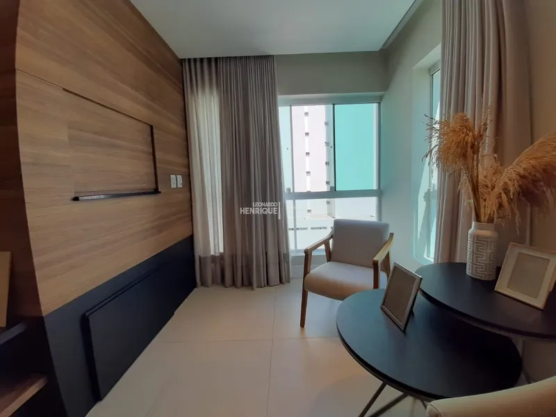 Apartamento 2 dormitórios mobiliado e decorado - bairro Navegantes: 1ª foto da galeria de imagens do imóvel