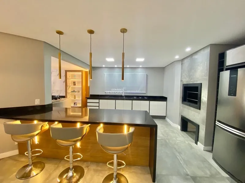 LINDÍSSIMA CASA NO CONDOMÍNO CONDADO DE CAPÃO: 4ª foto da galeria de imagens do imóvel