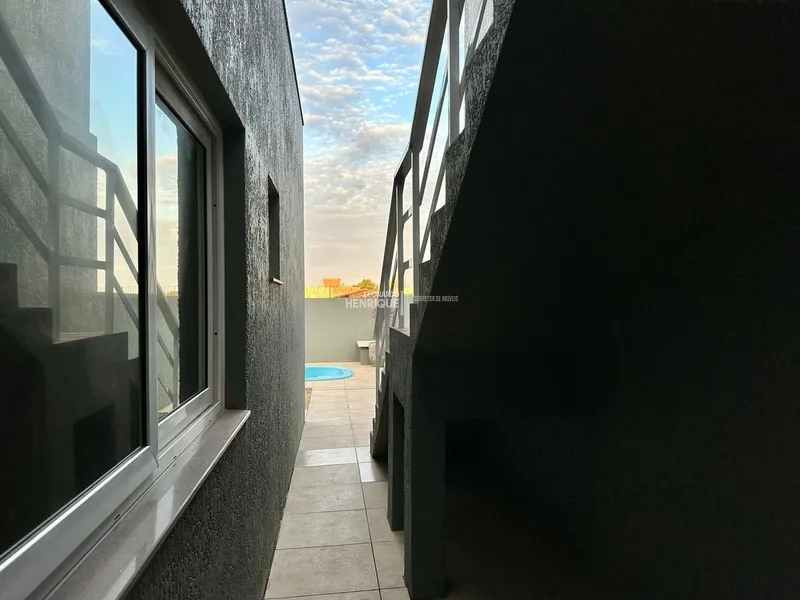 SOBRADO À VENDA  JUNTO AO MAR: 15ª foto da galeria de imagens do imóvel