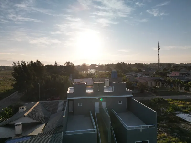 SOBRADO À VENDA  JUNTO AO MAR: 25ª foto da galeria de imagens do imóvel