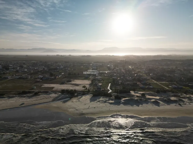 SOBRADO À VENDA  JUNTO AO MAR: 19ª foto da galeria de imagens do imóvel