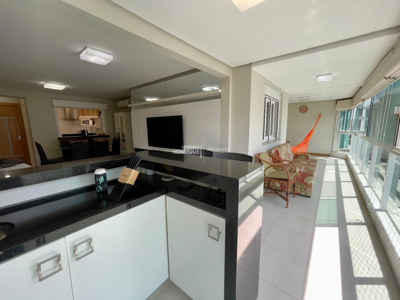 Apartamento frente solar DOM CELIBERTO: 5ª foto da galeria de imagens do imóvel