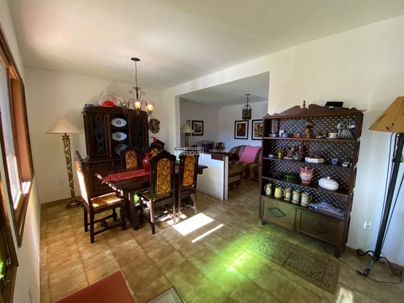 CASA COM PISCINA COM ANEXO NOS FUNDOS: 8ª foto da galeria de imagens do imóvel