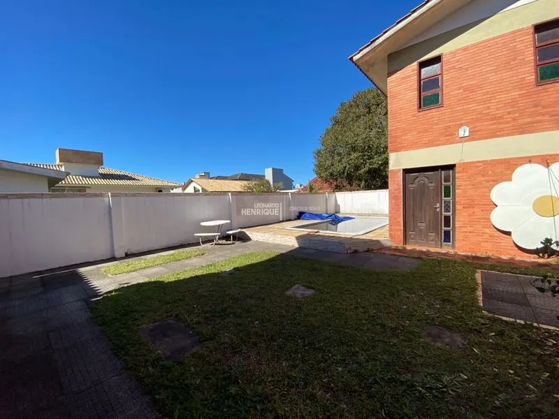 CASA COM PISCINA COM ANEXO NOS FUNDOS: 4ª foto da galeria de imagens do imóvel