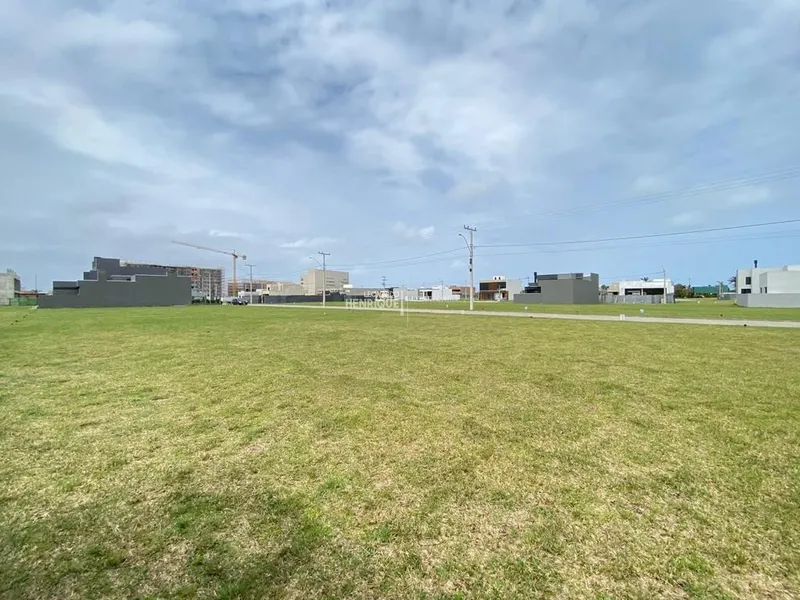 TERRENO EM BAIRRO PLANEJADO!: 4ª foto da galeria de imagens do imóvel