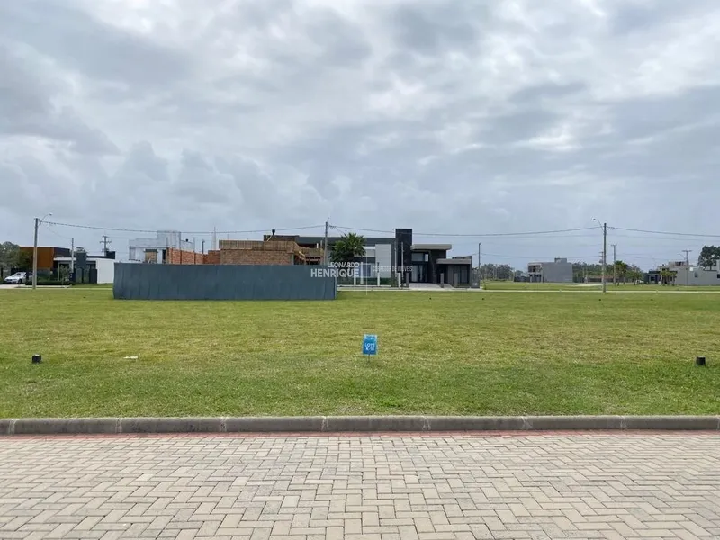 TERRENO EM BAIRRO PLANEJADO!: 6ª foto da galeria de imagens do imóvel