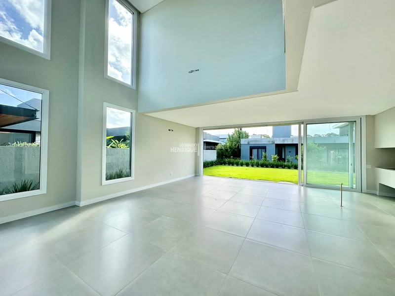 Sobrado NOVO em VELAS DA MARINA: 5ª foto da galeria de imagens do imóvel