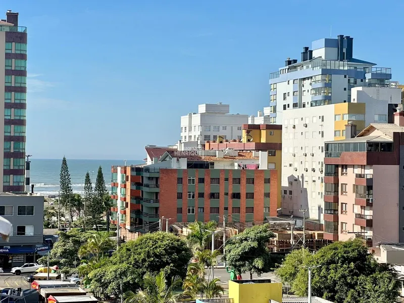 COBERTURA DUPLEX DE FRENTE PARA PRAÇA DO MINI GOLF À VENDA: 3ª foto da galeria de imagens do imóvel