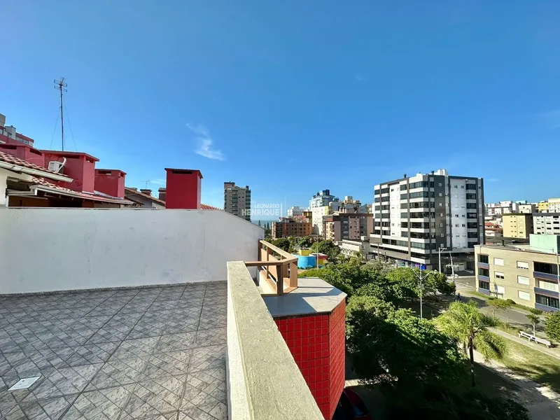 COBERTURA DUPLEX DE FRENTE PARA PRAÇA DO MINI GOLF À VENDA: 4ª foto da galeria de imagens do imóvel