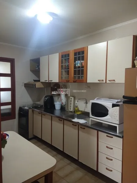 EXCELENTE APARTAMENTO DE UM DORMITÓRIO COM TERRAÇO: 2ª foto da galeria de imagens do imóvel