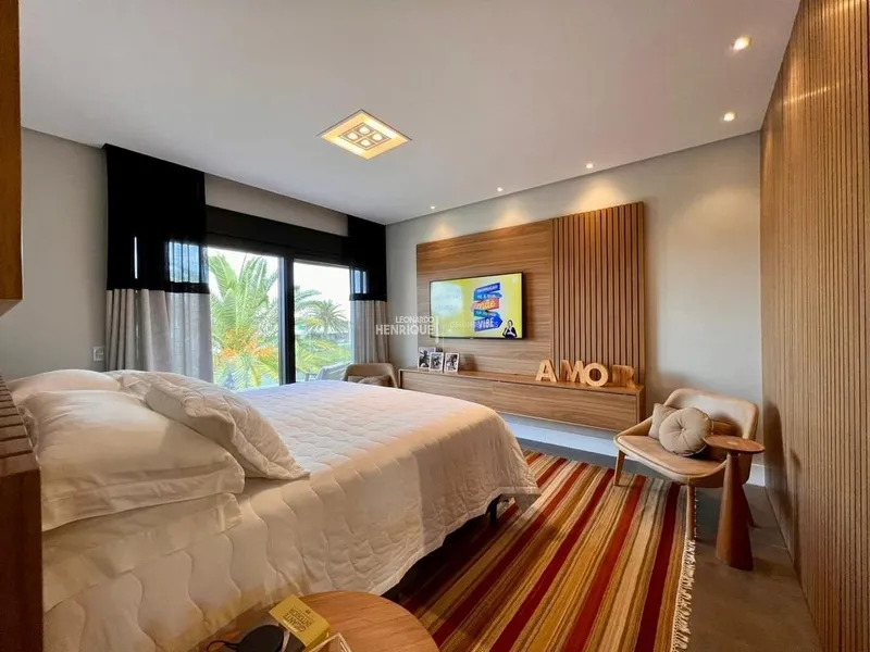 LINDÍSSIMO SOBRADO LUXUOSO COM 4 SUÍTES: 53ª foto da galeria de imagens do imóvel