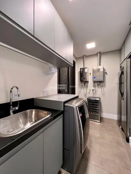 LINDÍSSIMO SOBRADO LUXUOSO COM 4 SUÍTES: 44ª foto da galeria de imagens do imóvel