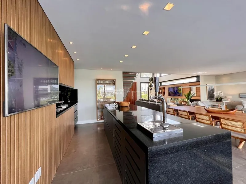 LINDÍSSIMO SOBRADO LUXUOSO COM 4 SUÍTES: 60ª foto da galeria de imagens do imóvel