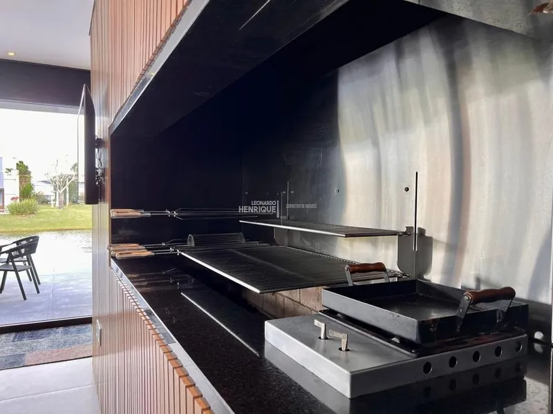 LINDÍSSIMO SOBRADO LUXUOSO COM 4 SUÍTES: 56ª foto da galeria de imagens do imóvel