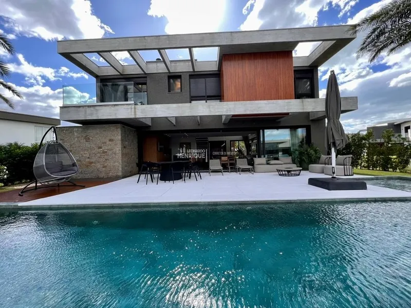 LINDÍSSIMO SOBRADO LUXUOSO COM 4 SUÍTES: 51ª foto da galeria de imagens do imóvel