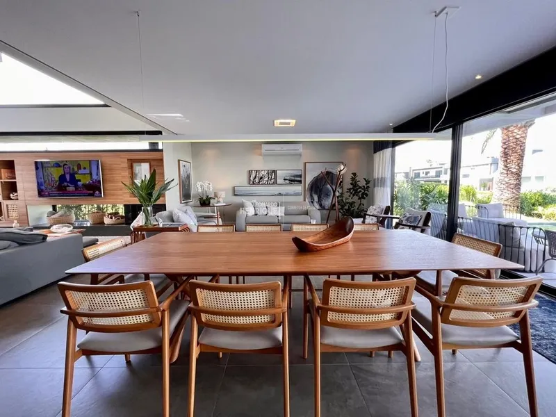 LINDÍSSIMO SOBRADO LUXUOSO COM 4 SUÍTES: 42ª foto da galeria de imagens do imóvel