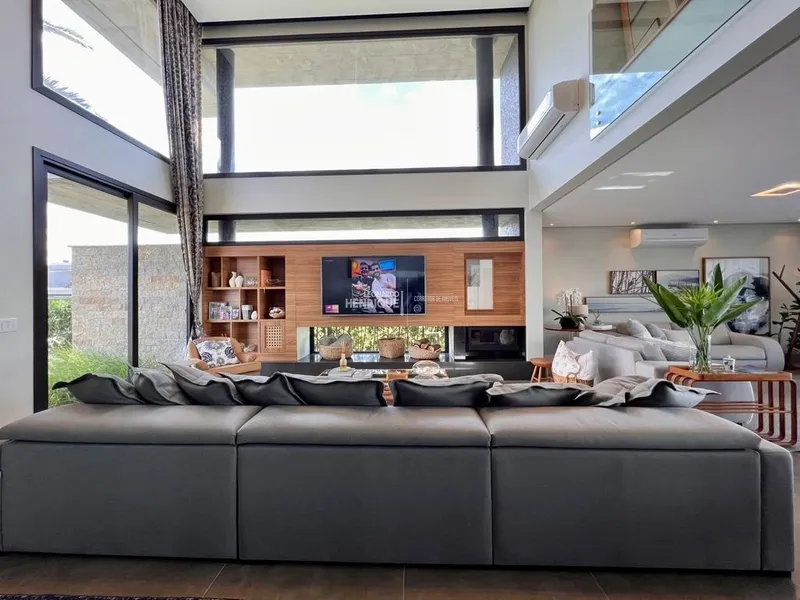 LINDÍSSIMO SOBRADO LUXUOSO COM 4 SUÍTES: 37ª foto da galeria de imagens do imóvel