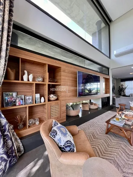 LINDÍSSIMO SOBRADO LUXUOSO COM 4 SUÍTES: 28ª foto da galeria de imagens do imóvel